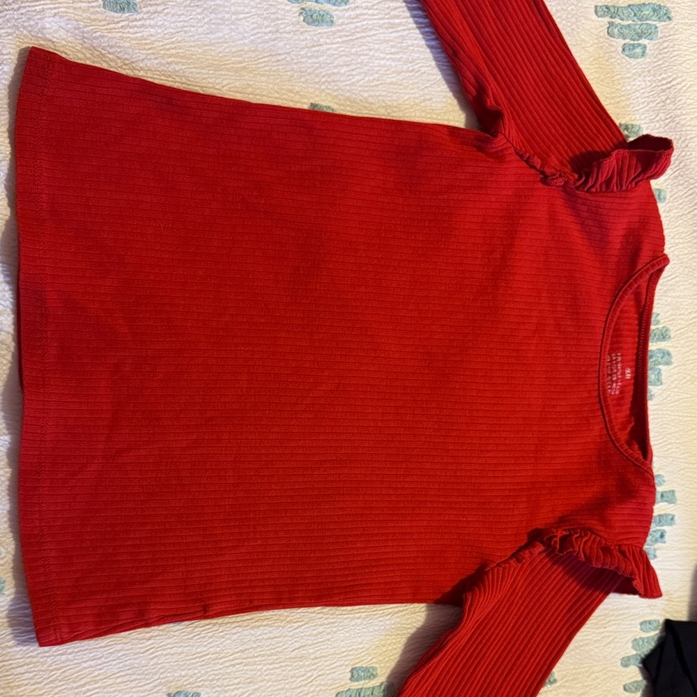 ✨ 2/$20✨ Red Kids Top with Ruffled sleeves